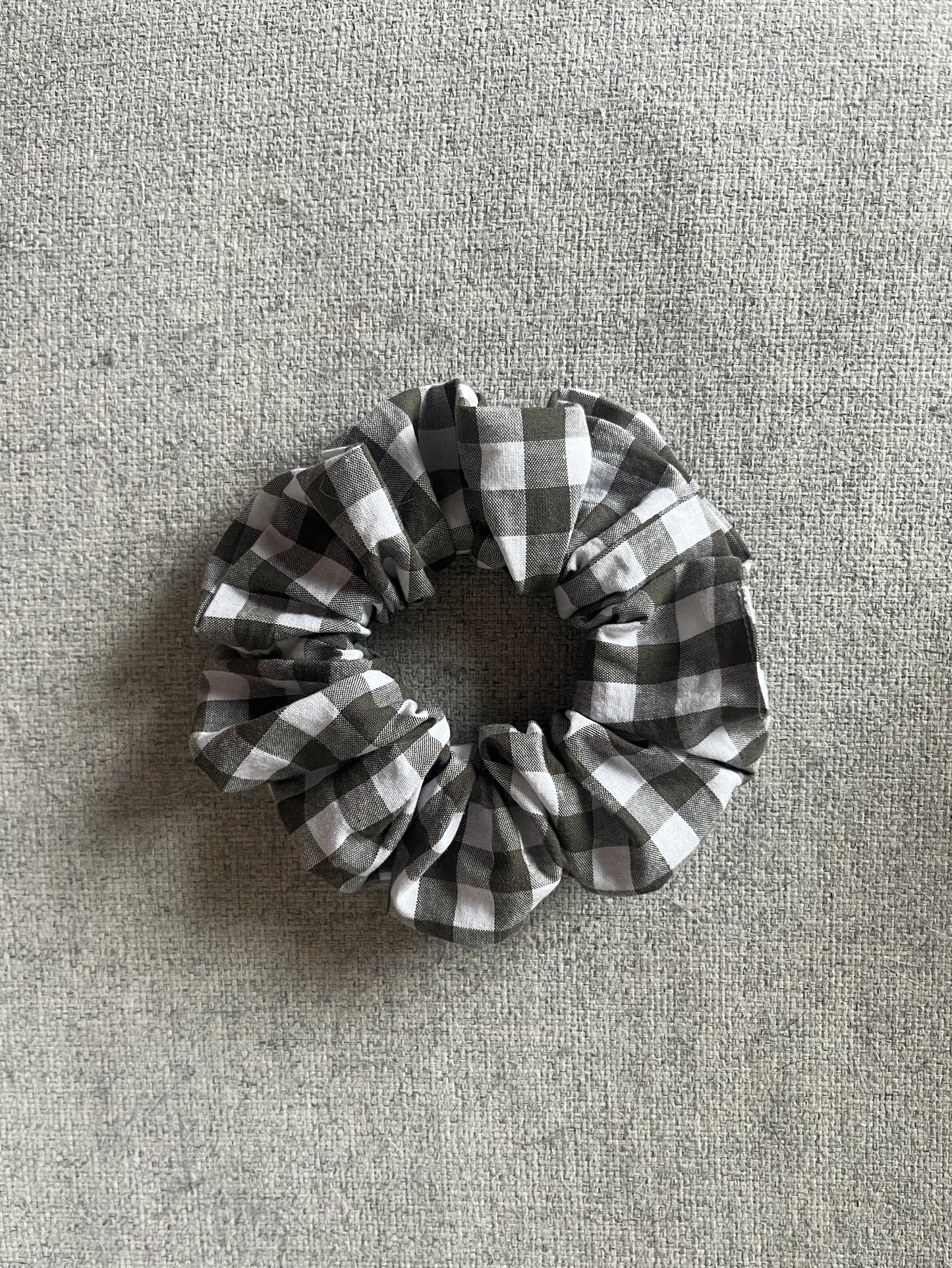 Scrunchie rutig grön