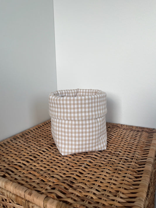 Rutig förvaringskorg beige