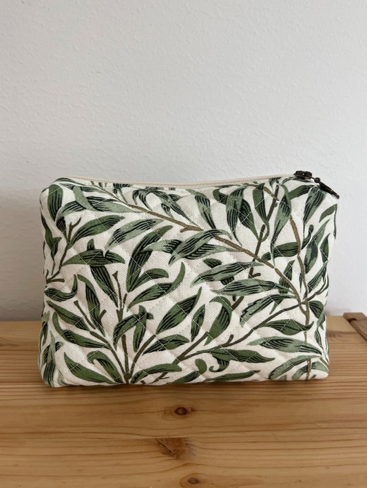Quiltad necessär grönt bladmönster