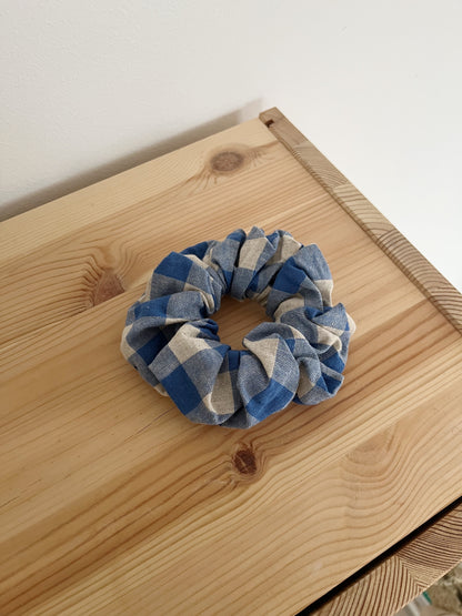 Scrunchie rutig i lin/bomullstyg