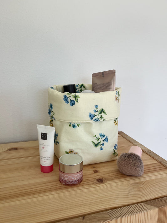 Förvaringskorg blommig